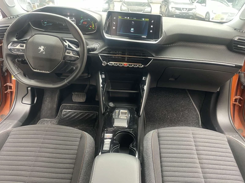 Peugeot 2008 EV, снимка 11 - Автомобили и джипове - 52691456