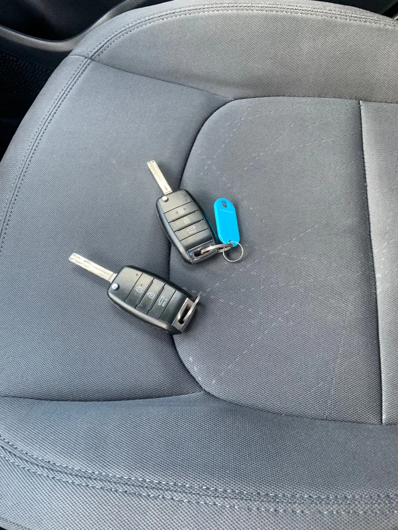 Kia Rio 1.25i euro 6, снимка 12 - Автомобили и джипове - 52934899