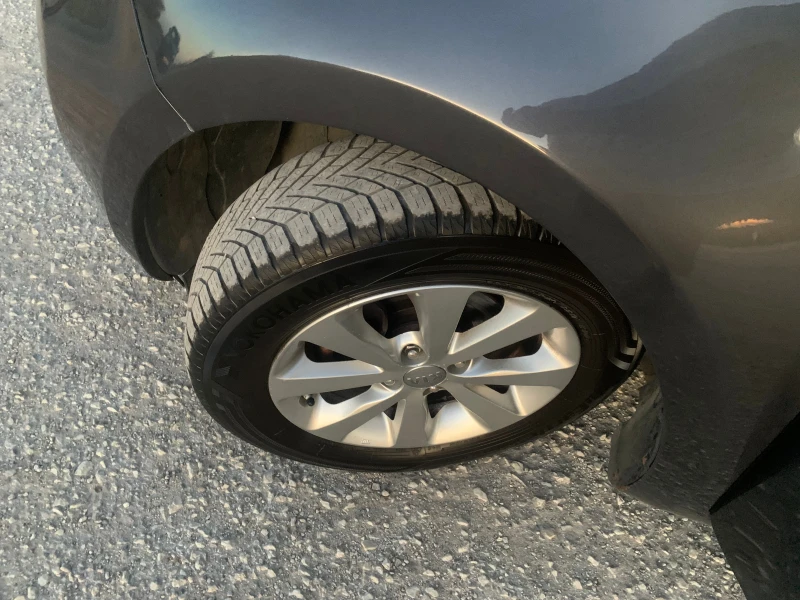 Kia Rio 1.25i euro 6, снимка 10 - Автомобили и джипове - 52934899