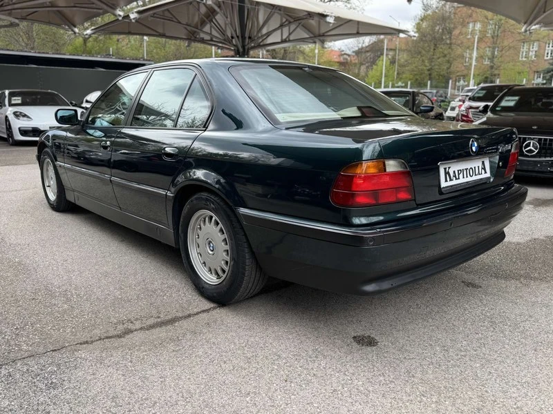 BMW 740, снимка 7 - Автомобили и джипове - 54427287