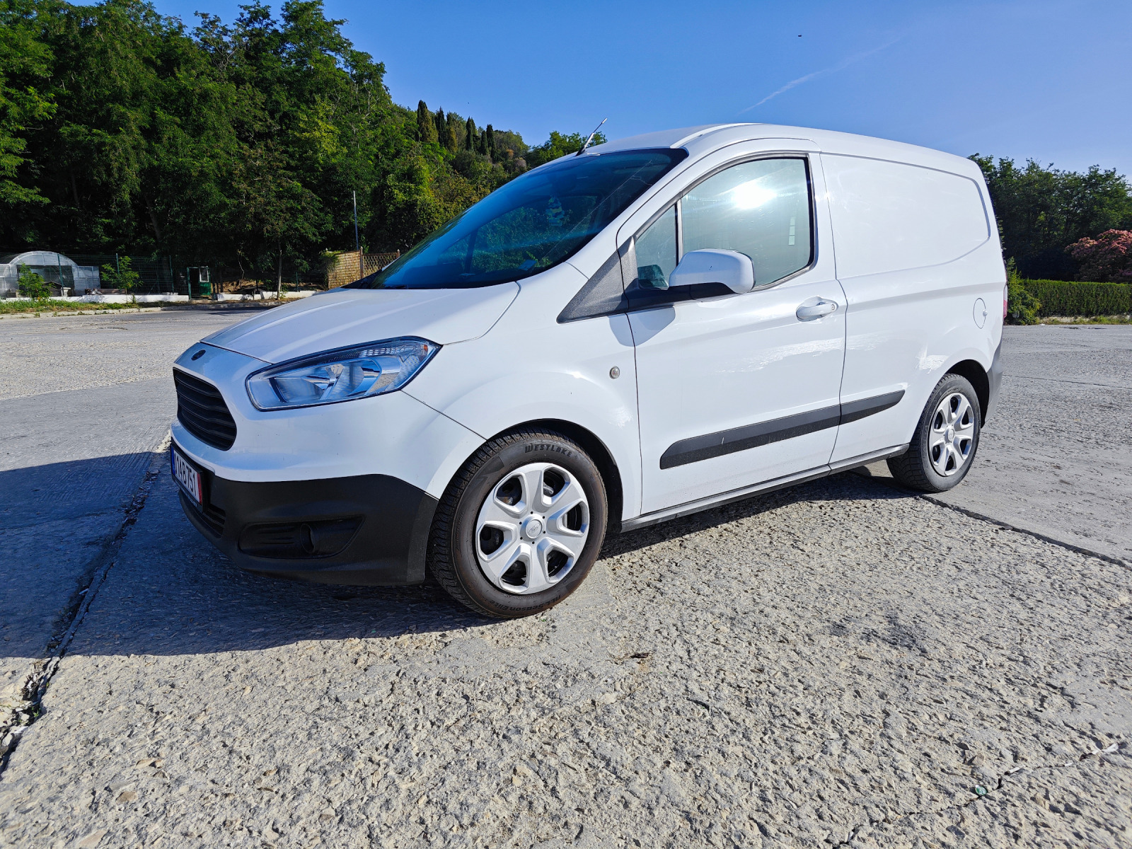 Ford Courier TRANSIT COURIER - изображение 5