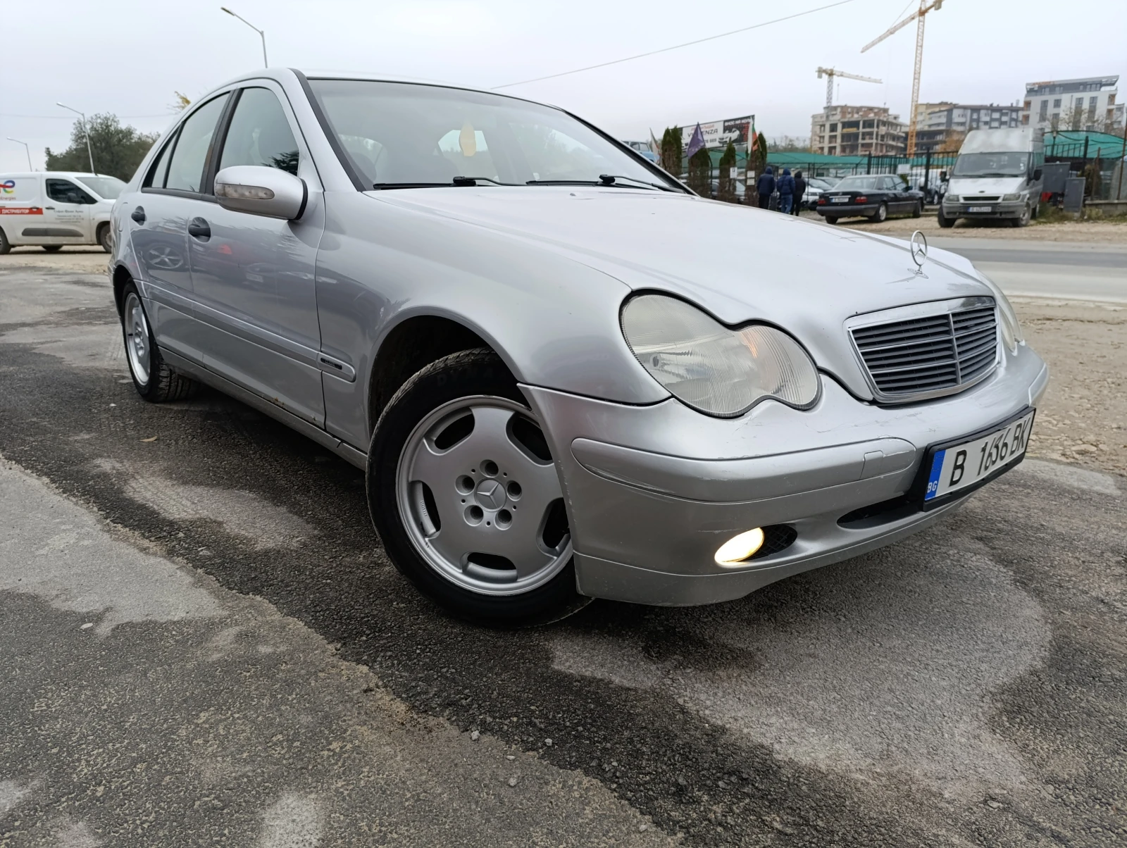 Mercedes-Benz C 220 CDI Aвтоматик - изображение 2