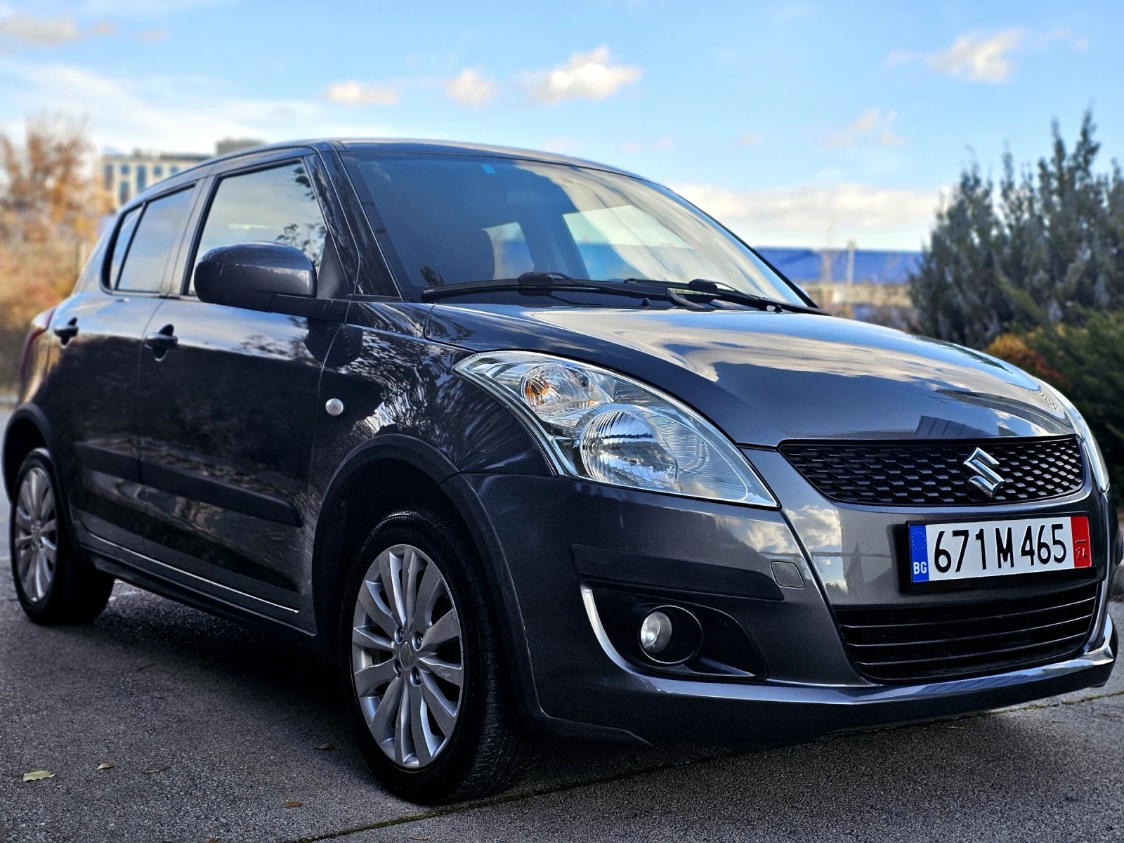 Suzuki Swift 1.2i 4x4 / Keyless/ Bluetooth/ Klimatronik  - изображение 2