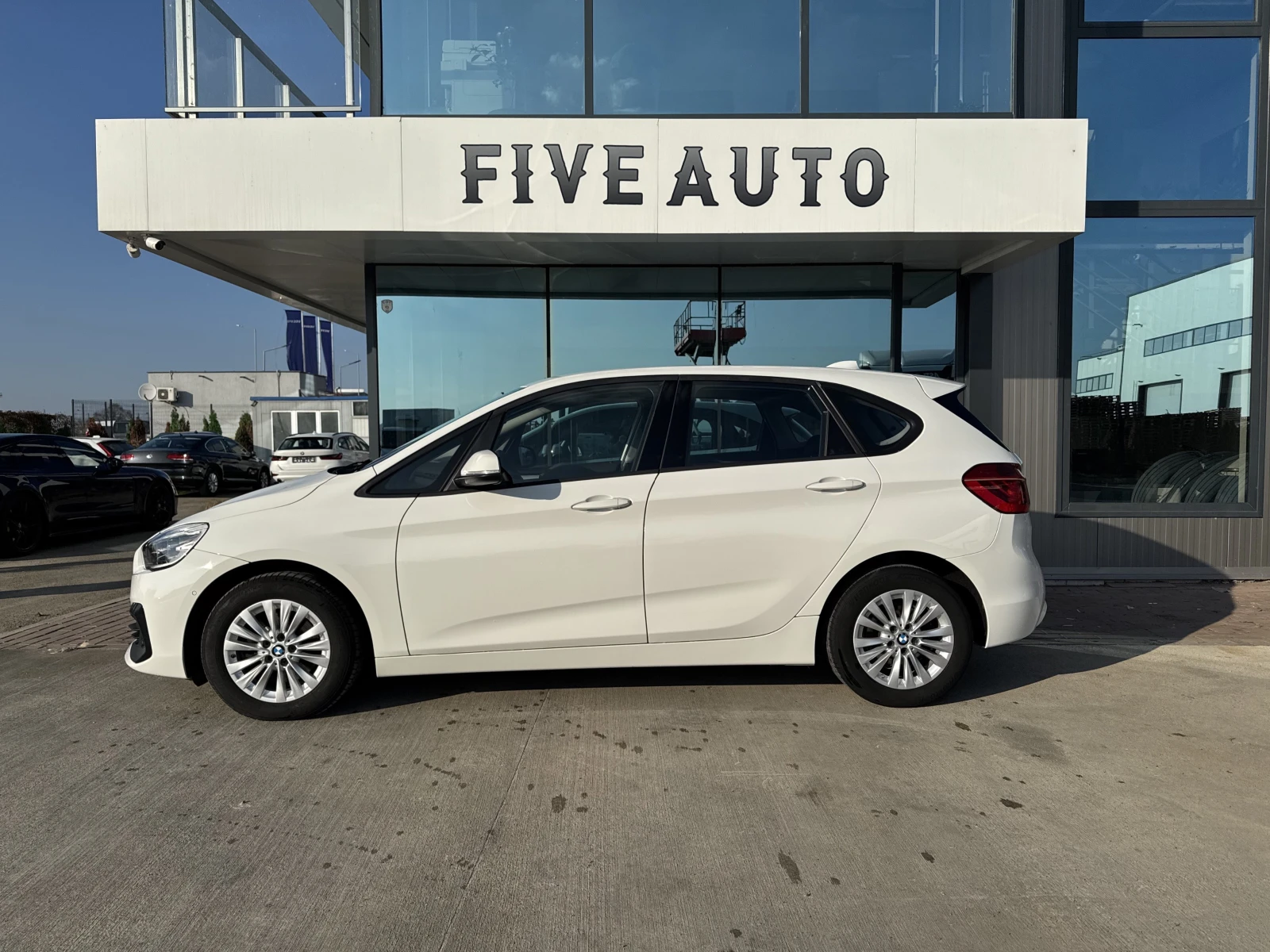 BMW 218 d Active Tourer / 135 900 км. - изображение 8