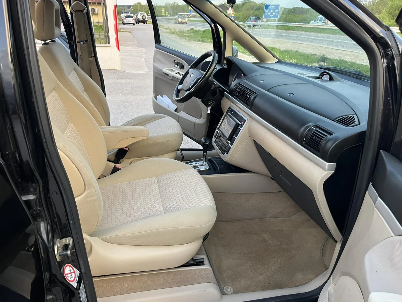 Ford Galaxy 1.9TDI 116кс АВТОМАТ 7 МЕСТА - изображение 10