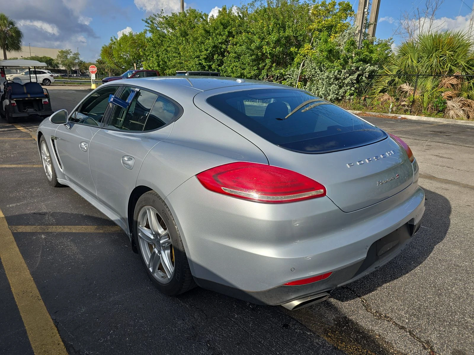 Porsche Panamera BI-Xenon* Bose* Дистроник* Подгрев* Memory*  - изображение 4
