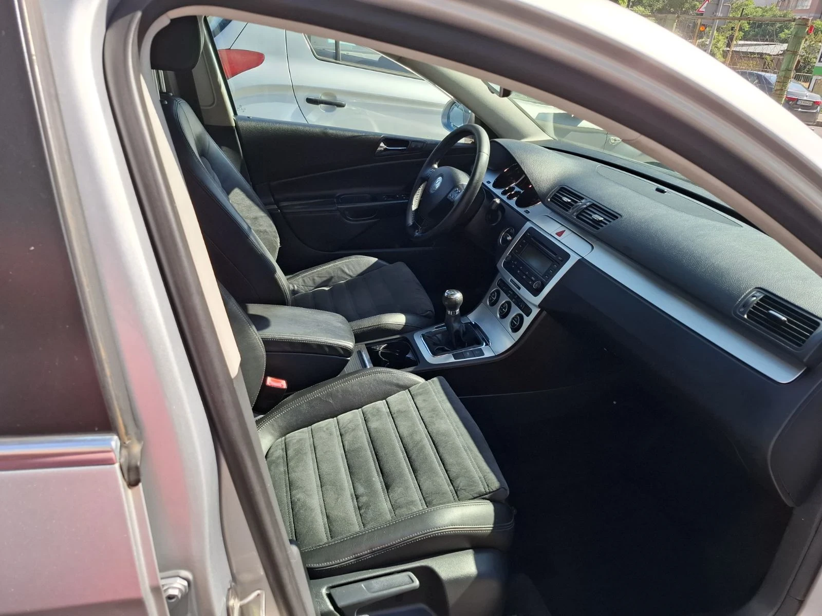 VW Passat 2.0 TDI 4X4 - изображение 7