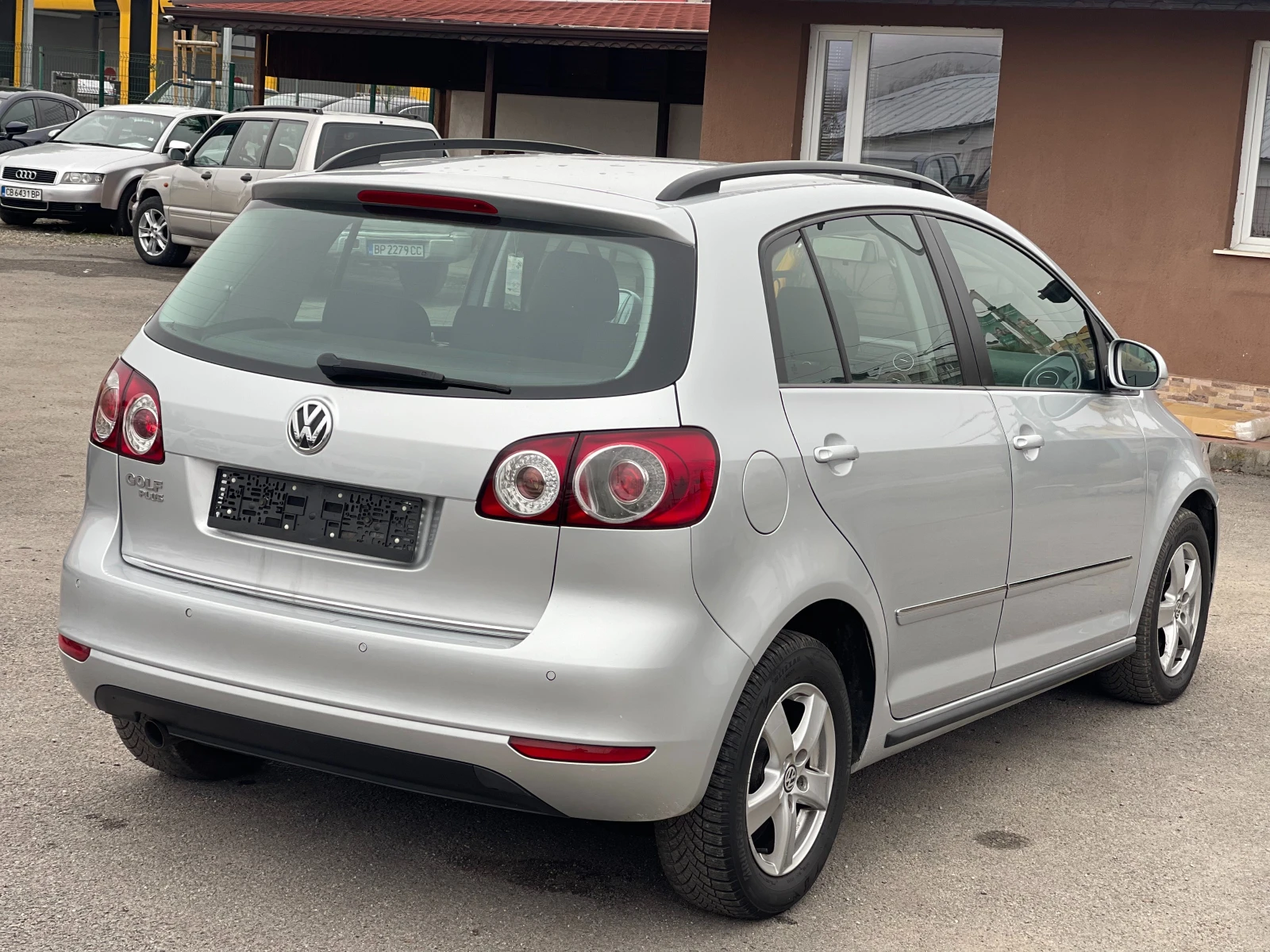 VW Golf Plus 1.6TDi - изображение 5