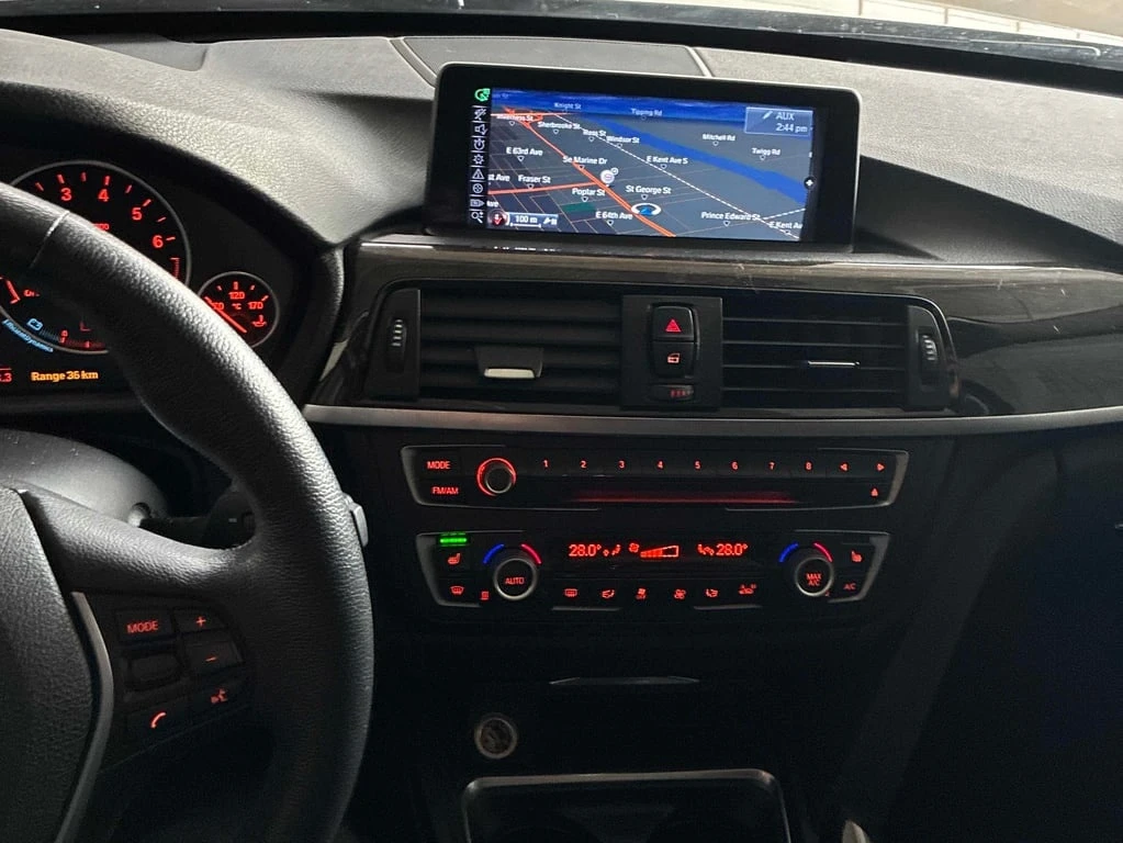 BMW 328 * 328i xDrive * CARFAX *    | Mobile.bg   9