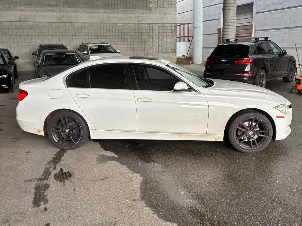 BMW 328 * 328i xDrive * CARFAX *    | Mobile.bg   3