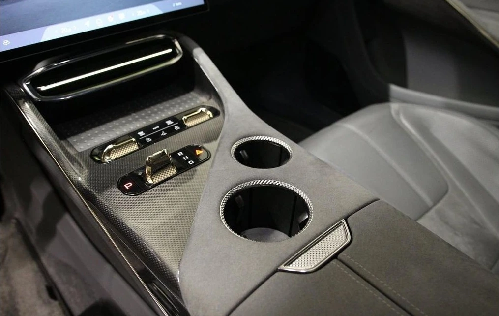 Lotus Eletre R - изображение 8