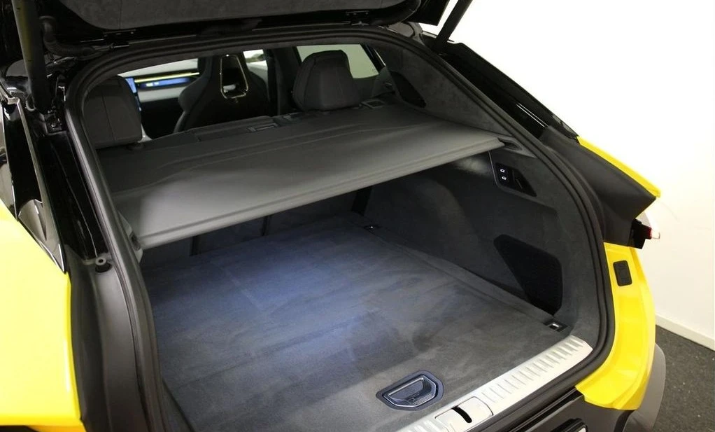 Lotus Eletre R - изображение 5