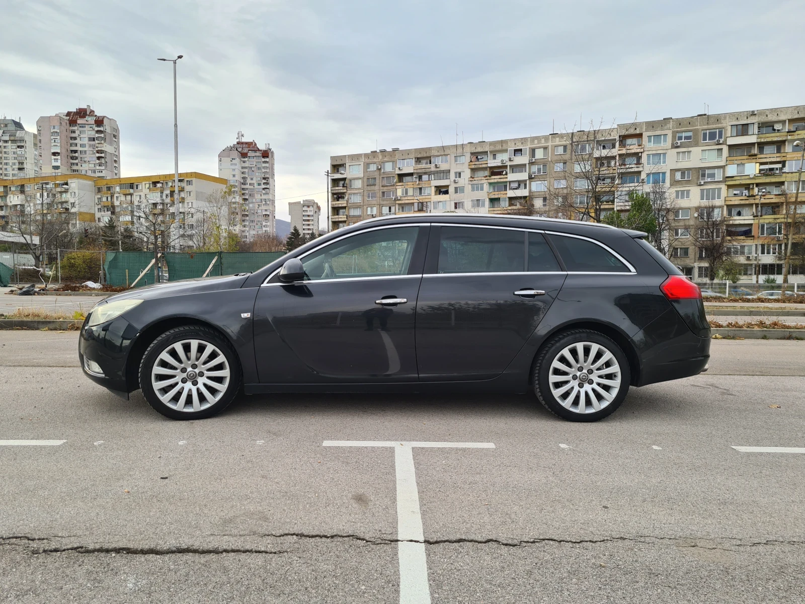 Opel Insignia SPORTS TOURER  - изображение 5