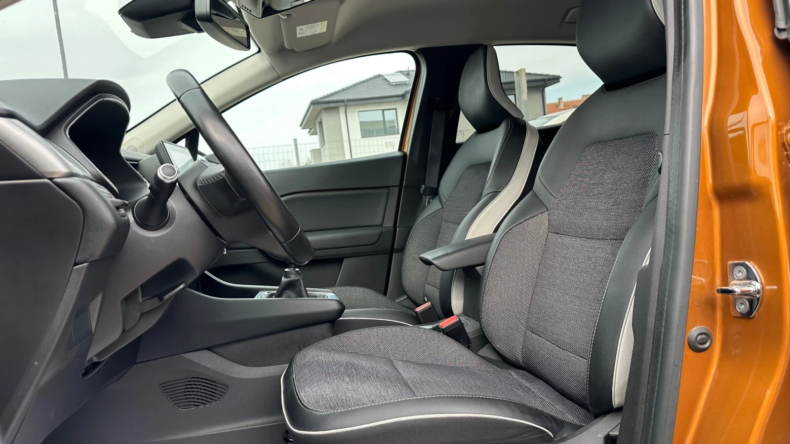 Renault Captur 1.5dci FULL LED Digital EURO 6W ЛИЗИНГ! - изображение 9