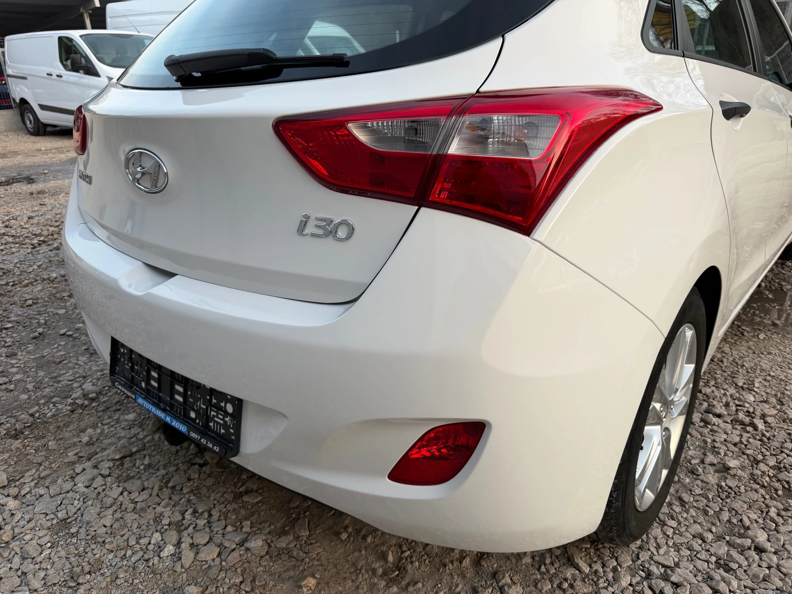 Hyundai I30 1.4BENZIN* KLIMA* EVRO5, снимка 17 - Автомобили и джипове - 53738139
