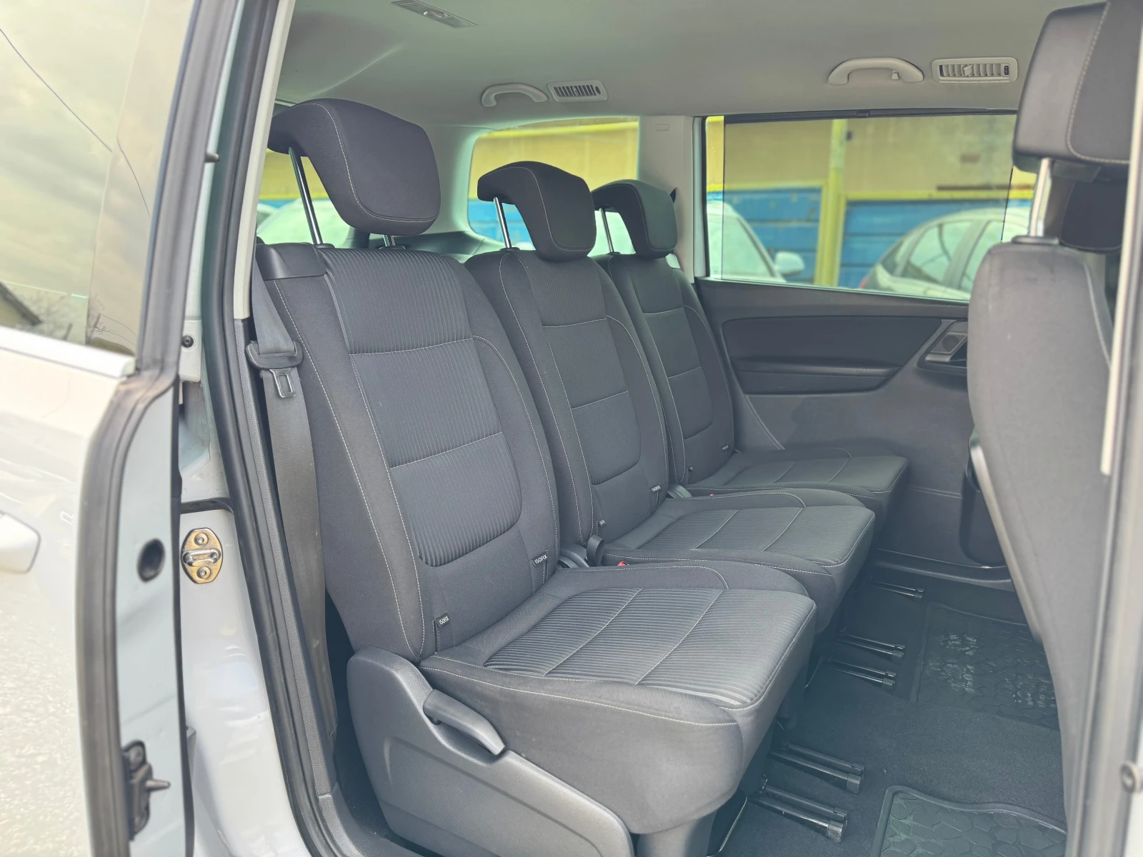 Seat Alhambra 2.0TDI* NAVI* XENON* 6+ 1, снимка 13 - Автомобили и джипове - 54205975