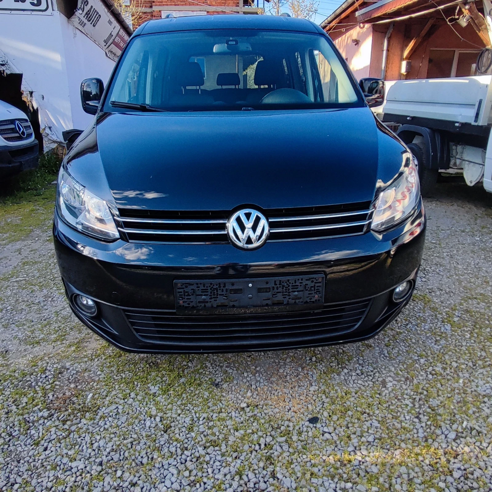VW Caddy 2.0 TDI* 4-MOTION* NAVI* KLIMATRONIK* , снимка 2 - Автомобили и джипове - 54306946