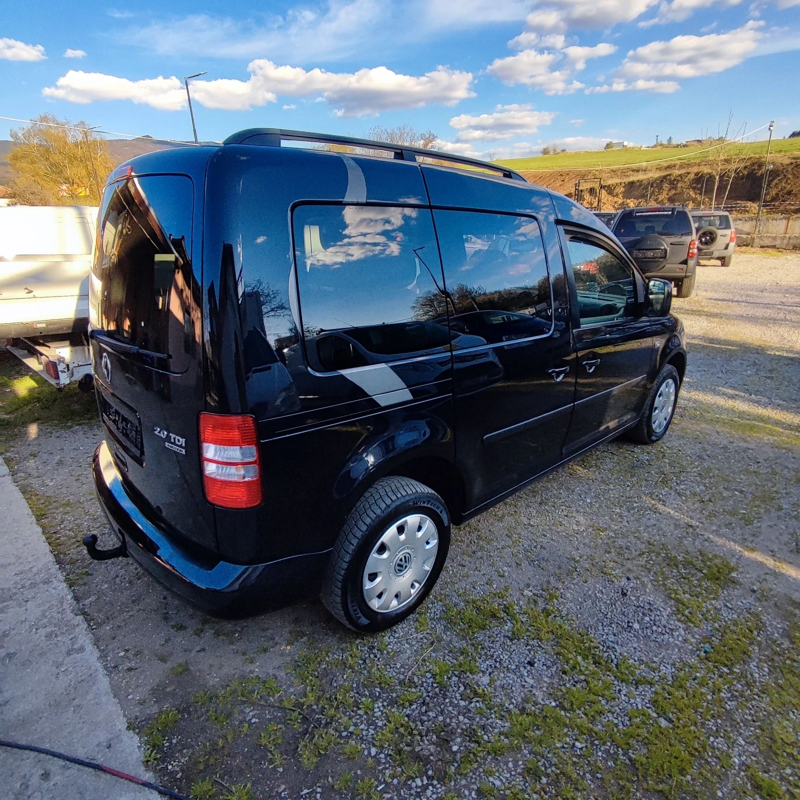 VW Caddy 2.0 TDI* 4-MOTION* NAVI* KLIMATRONIK* , снимка 5 - Автомобили и джипове - 54306946