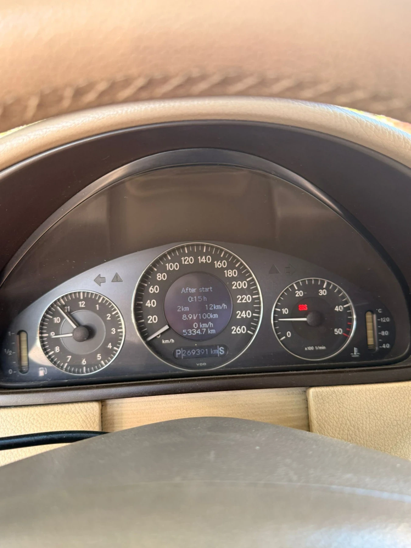 Mercedes-Benz CLK 270 CDI, снимка 6 - Автомобили и джипове - 54555393