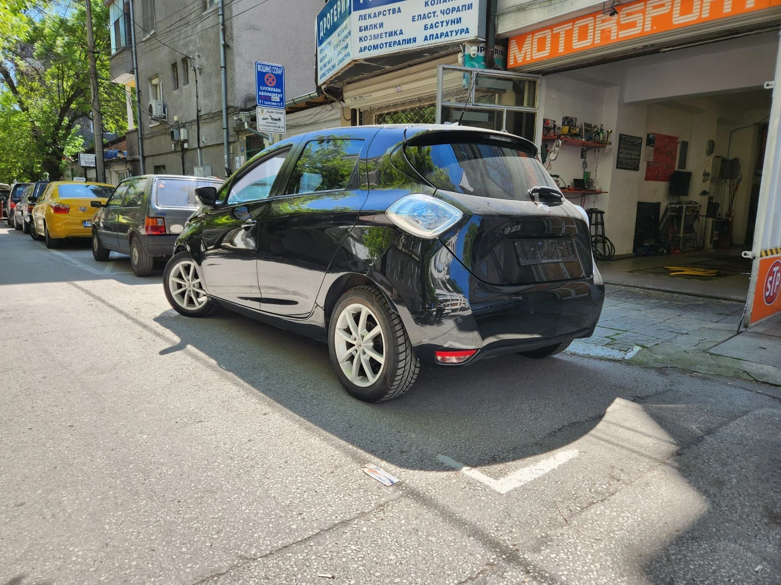 Renault Zoe ZEN, снимка 2 - Автомобили и джипове - 54596208