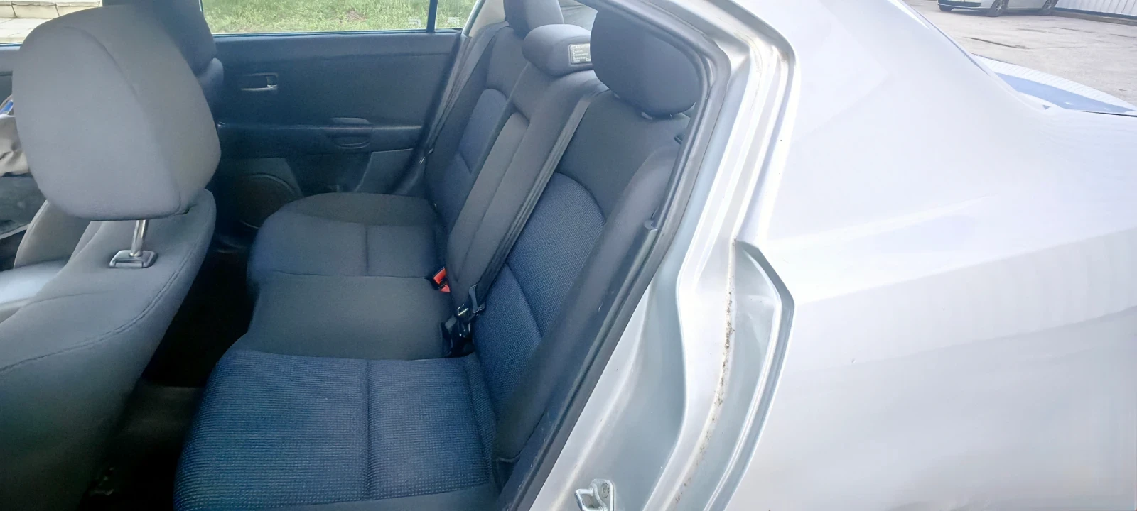 Mazda 3 1.6 HDI, снимка 8 - Автомобили и джипове - 54917812