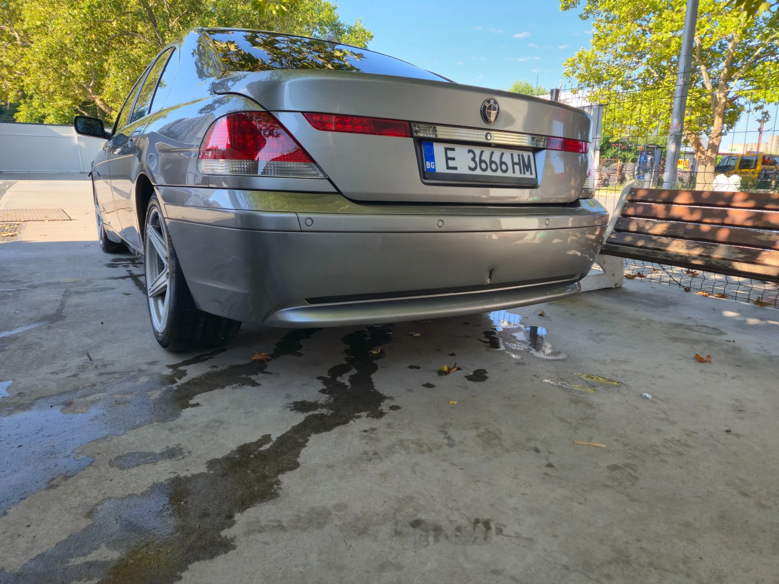 BMW 730