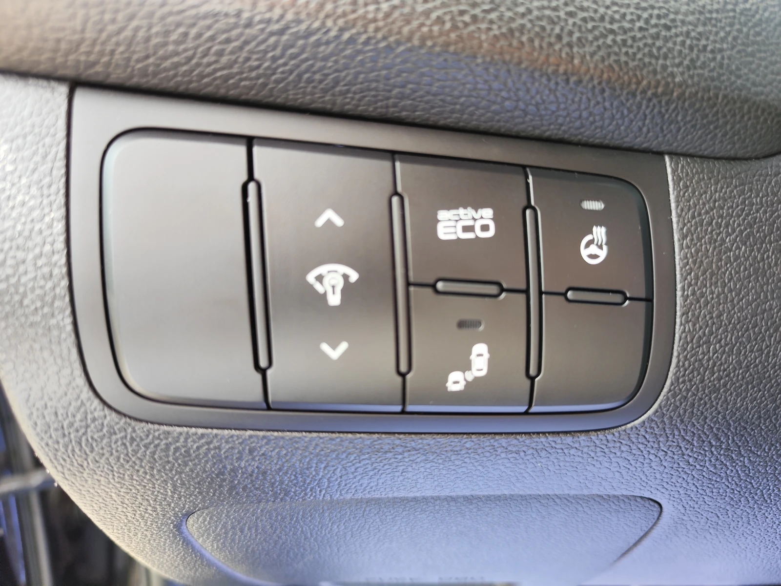 Kia Ceed 1.6CRDi* АВТОМАТИК* LED/XENON* NAVI* CAMERA* EU6B*, снимка 10 - Автомобили и джипове - 55653871
