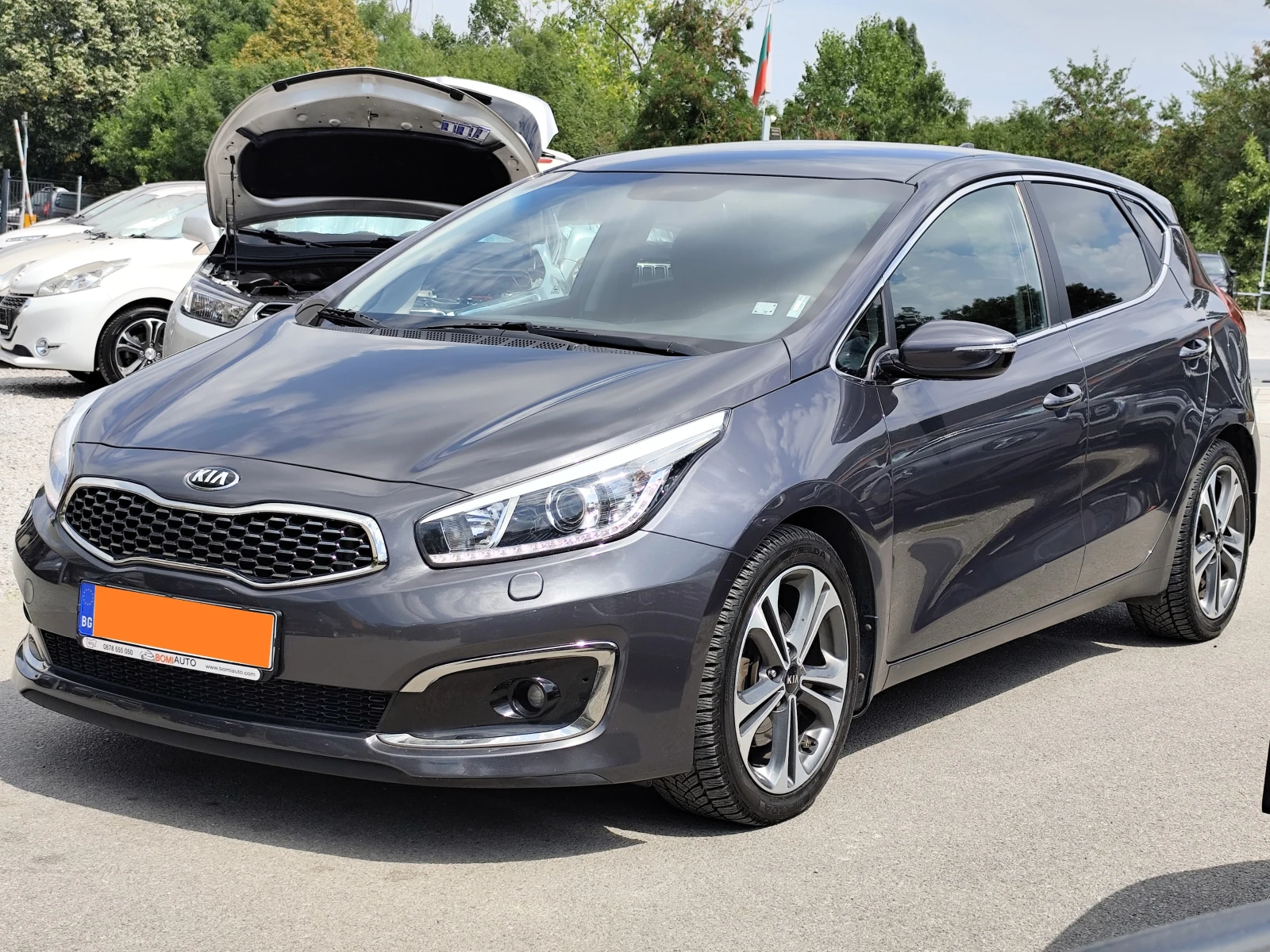Kia Ceed 1.6CRDi* АВТОМАТИК* LED/XENON* NAVI* CAMERA* EU6B*