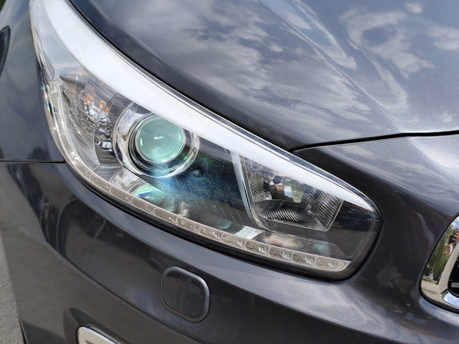 Kia Ceed 1.6CRDi* АВТОМАТИК* LED/XENON* NAVI* CAMERA* EU6B*, снимка 17 - Автомобили и джипове - 55653871