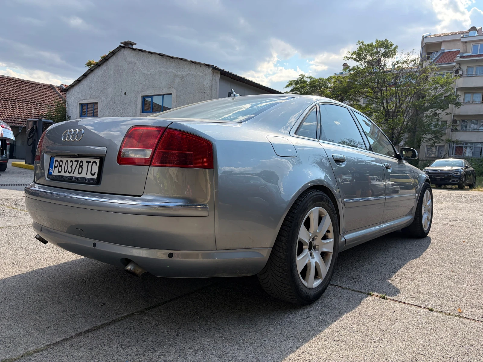 Audi A8, снимка 5 - Автомобили и джипове - 55667133