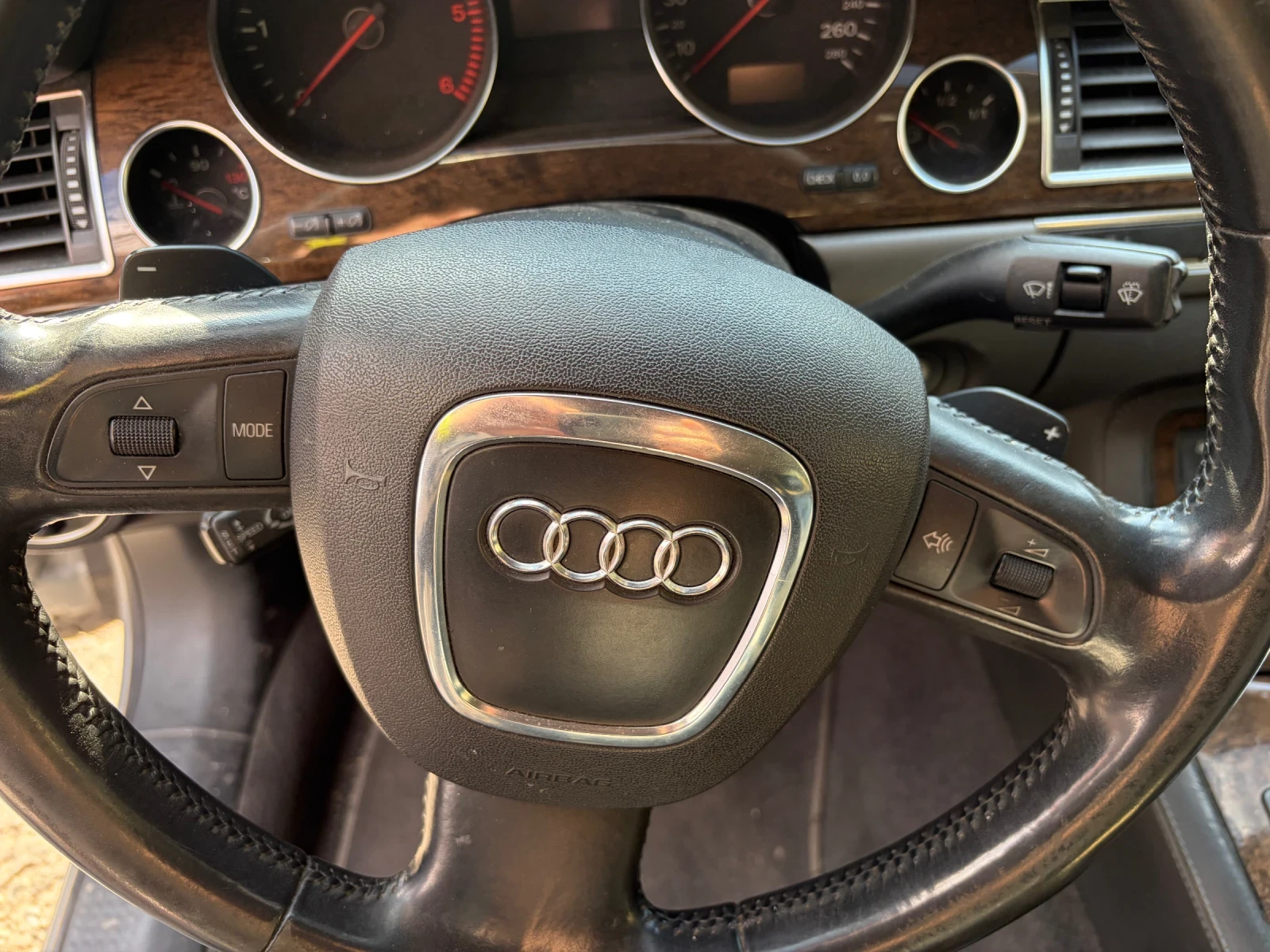 Audi A8, снимка 9 - Автомобили и джипове - 55667133