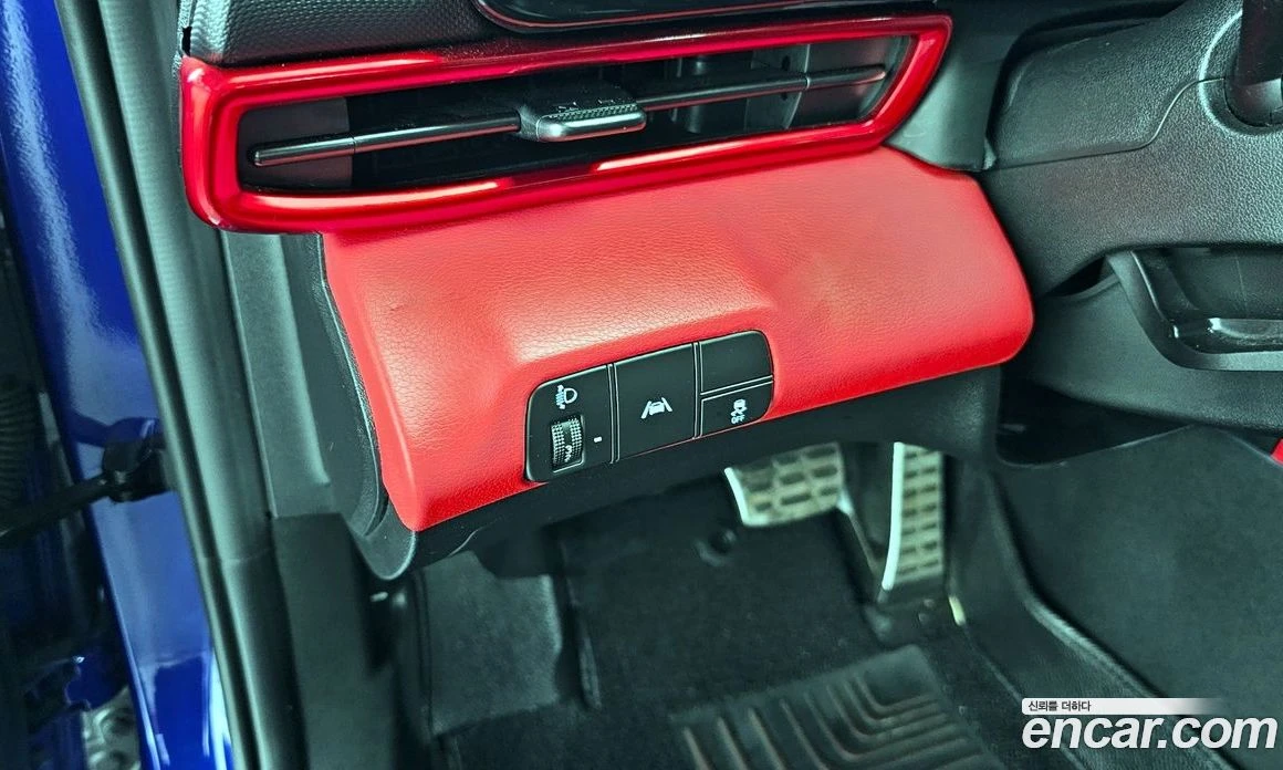 Hyundai Elantra 1.6 Turbo N Line Sport, снимка 17 - Автомобили и джипове - 56155683