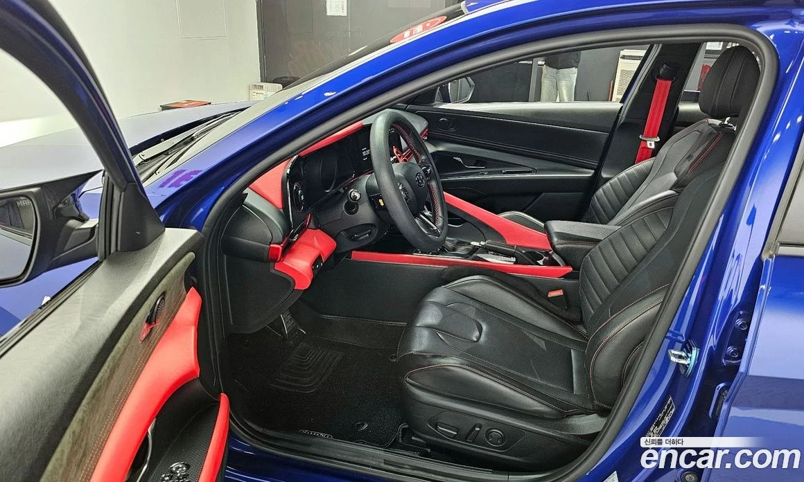 Hyundai Elantra 1.6 Turbo N Line Sport, снимка 10 - Автомобили и джипове - 56155683