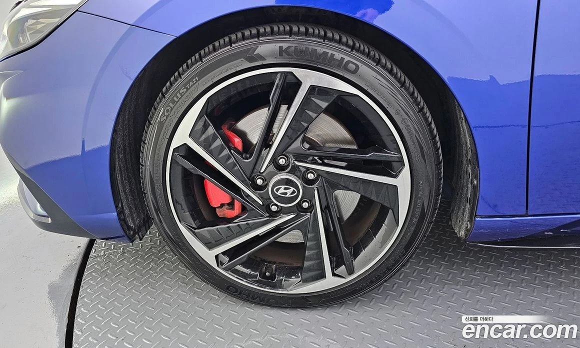 Hyundai Elantra 1.6 Turbo N Line Sport, снимка 5 - Автомобили и джипове - 56155683
