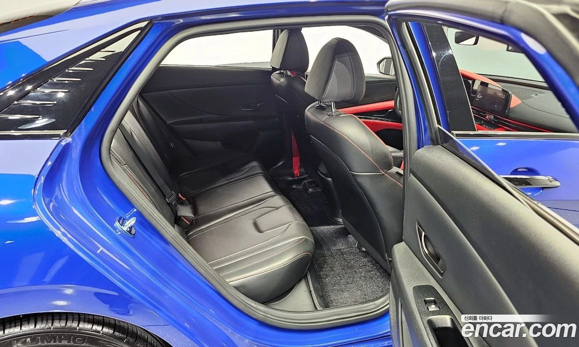 Hyundai Elantra 1.6 Turbo N Line Sport, снимка 12 - Автомобили и джипове - 56155683
