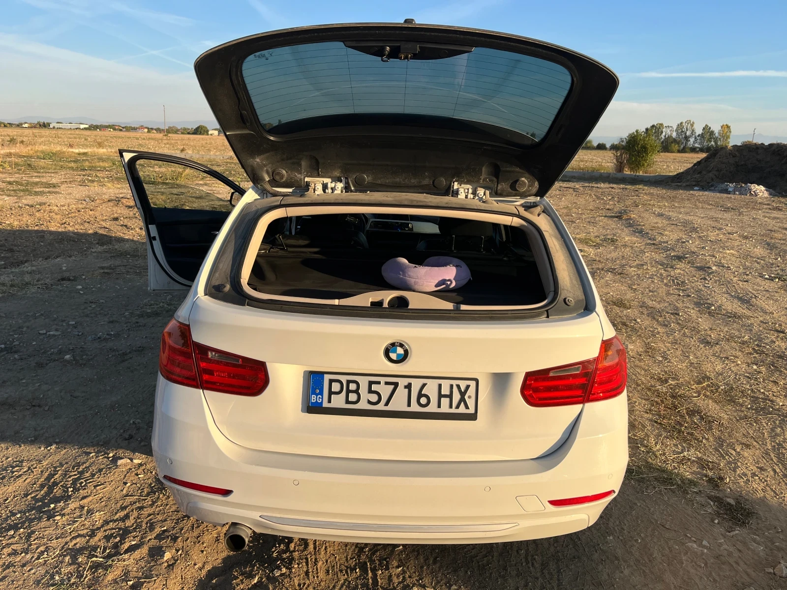 BMW 320 Modern, снимка 9 - Автомобили и джипове - 56390170