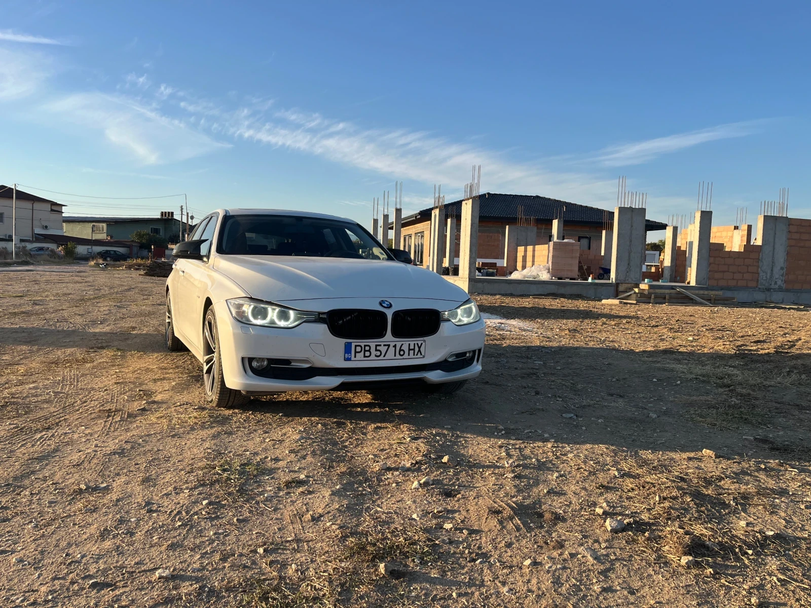 BMW 320 Modern, снимка 2 - Автомобили и джипове - 56390170