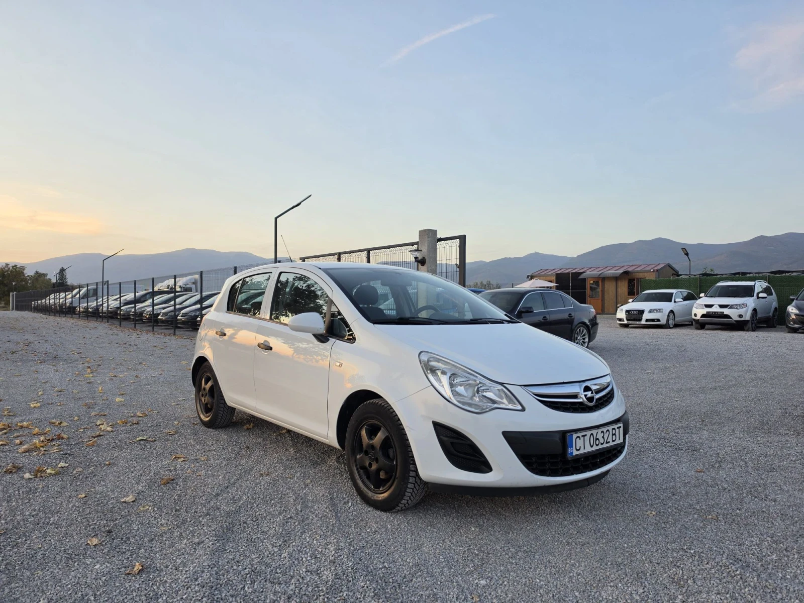 Opel Corsa 1.2 i EVRO 5 FACE-LIFT  | Mobile.bg � ����������� 9