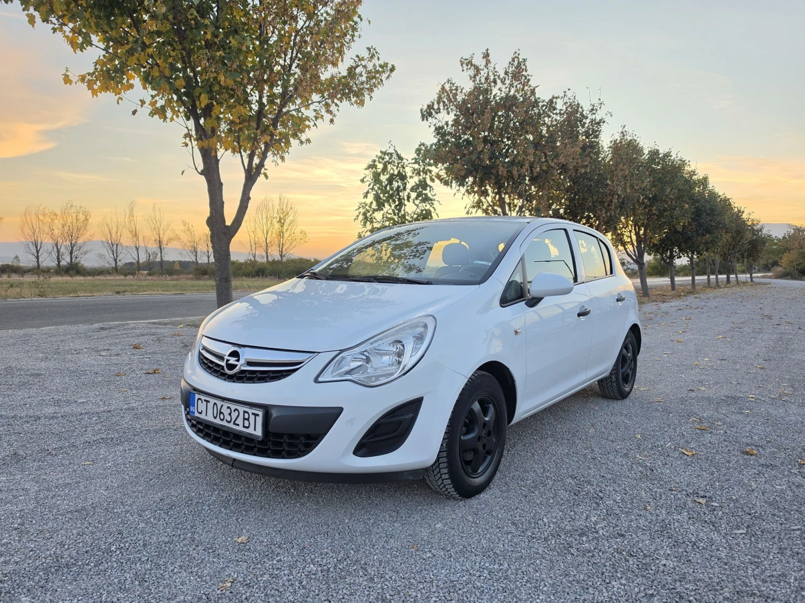 Opel Corsa 1.2 i EVRO 5 FACE-LIFT  | Mobile.bg � ����������� 3