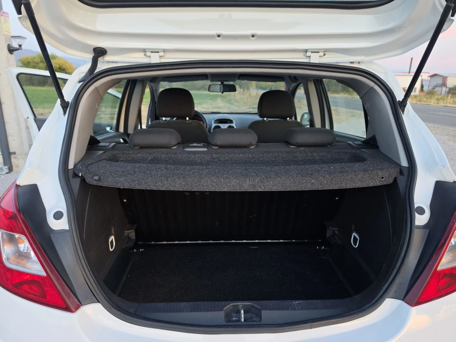 Opel Corsa 1.2 i EVRO 5 FACE-LIFT  | Mobile.bg � ����������� 15