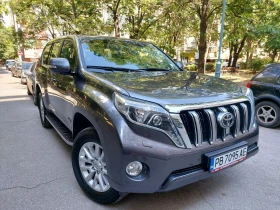 Toyota Land cruiser 2.8 AWD Executive Premium, снимка 2