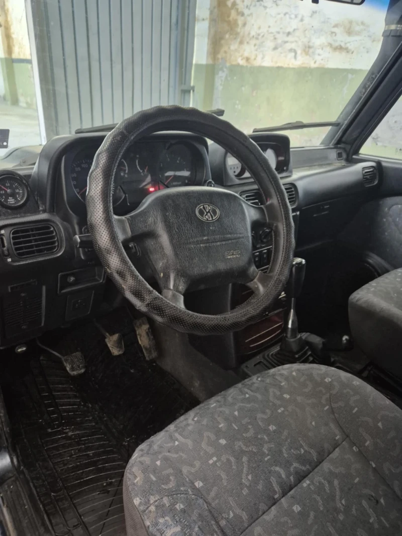 Hyundai Galloper, снимка 7 - Автомобили и джипове - 49223716