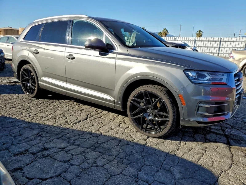 Audi Q7, снимка 4 - Автомобили и джипове - 53047090