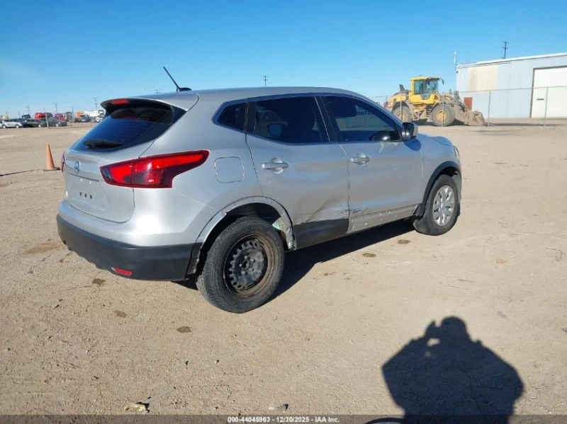 Nissan Rogue 2l Sport S, снимка 4 - Автомобили и джипове - 53394335