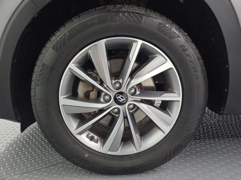 Hyundai Santa fe 2.0 Automatic, снимка 4 - Автомобили и джипове - 55472735