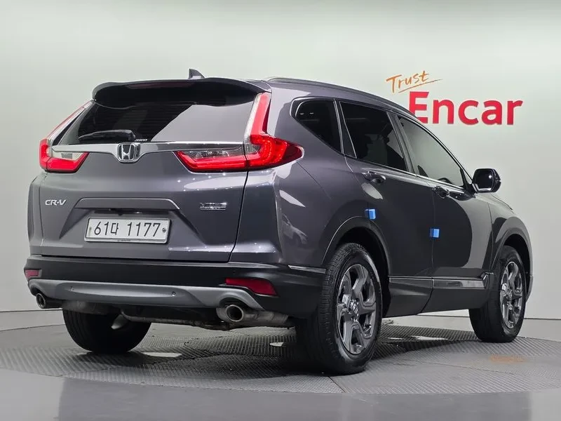 Honda Cr-v Executive-L 1.5 Бензин 4х4, снимка 2 - Автомобили и джипове - 55624084