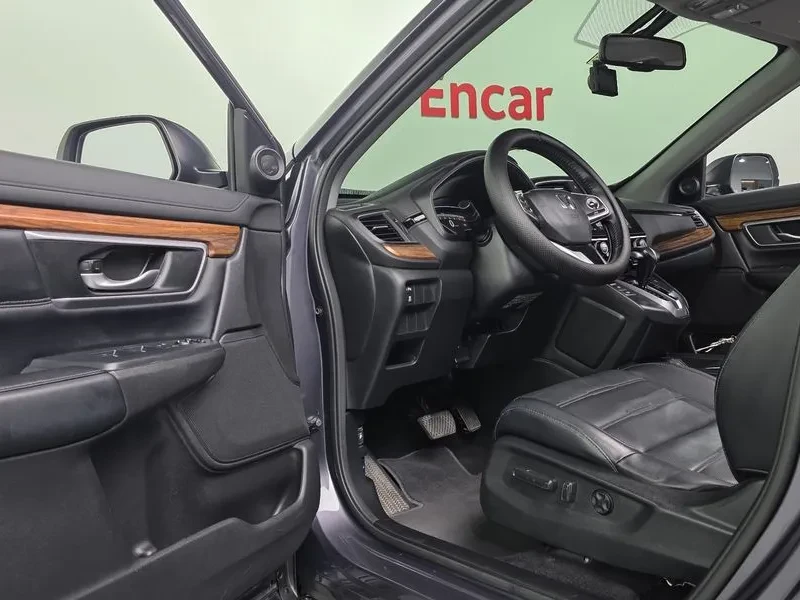 Honda Cr-v Executive-L 1.5 Бензин 4х4, снимка 9 - Автомобили и джипове - 55624084