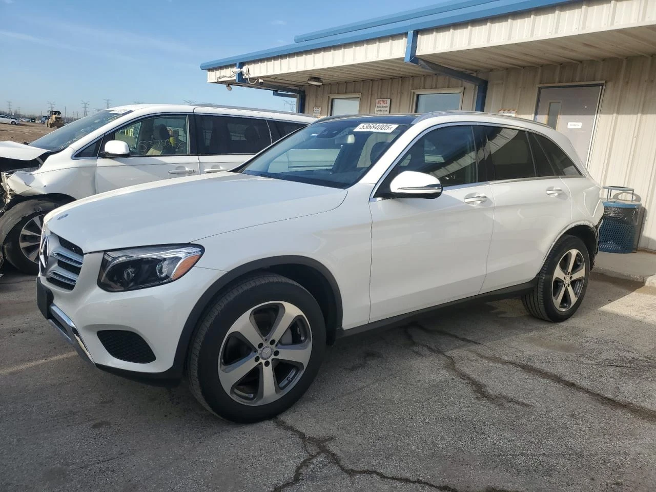 Mercedes-Benz GLC 300 4Matic/LED/BURMESTER - изображение 3