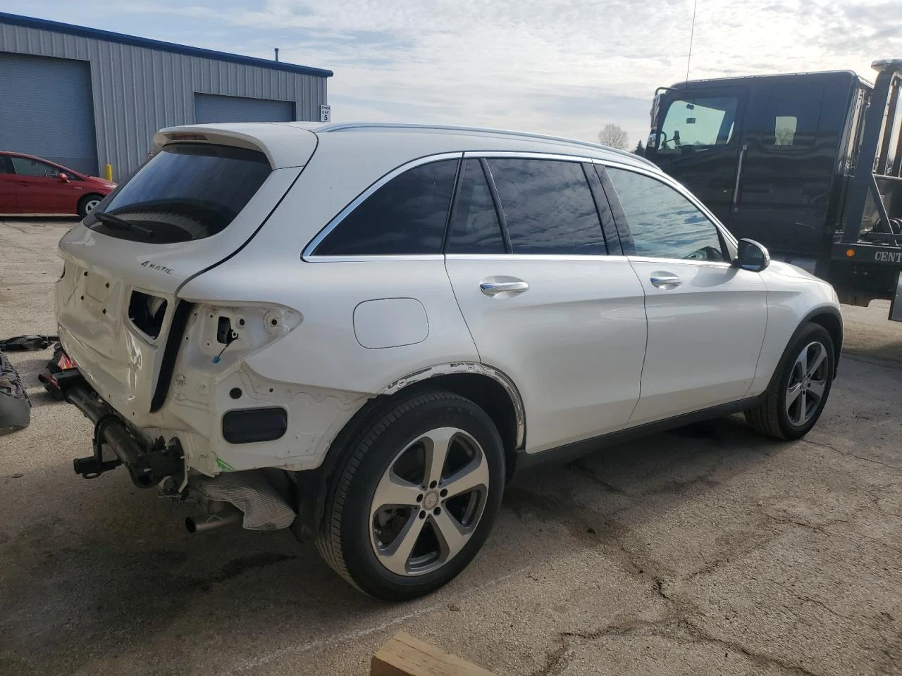Mercedes-Benz GLC 300 4Matic/LED/BURMESTER - изображение 7