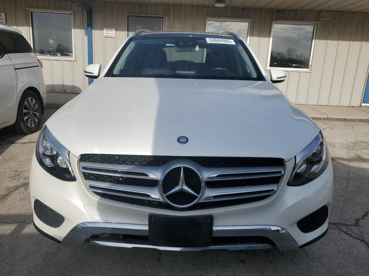 Mercedes-Benz GLC 300 4Matic/LED/BURMESTER - изображение 2